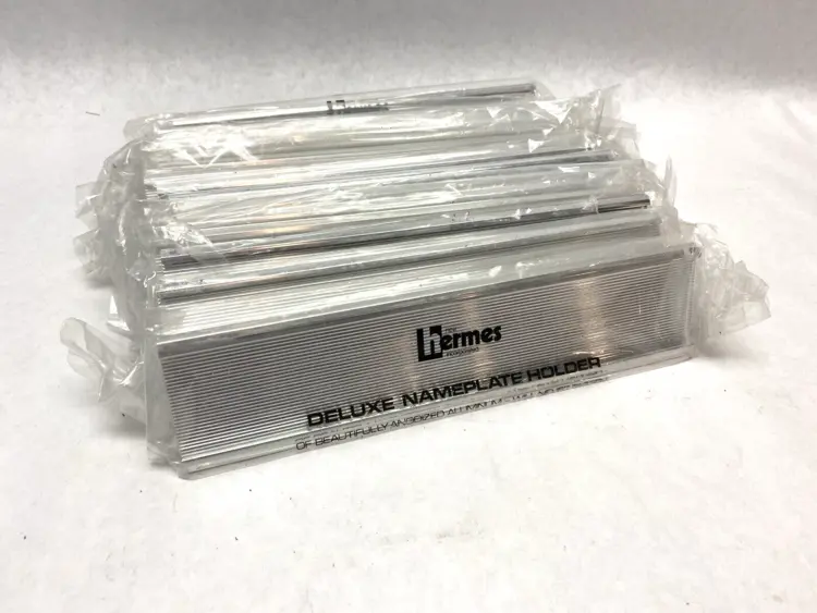 New | in-Stock Hermes Hermes Deluxe Office Equipment Michigan US | Maverick Industrial Sales #1462960