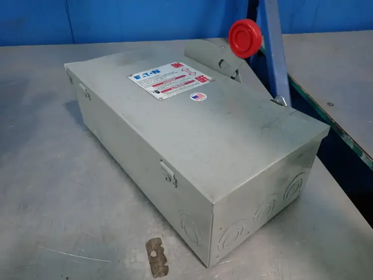 Used EATON DH362URK Relays & Switches | HGR 24 #739062