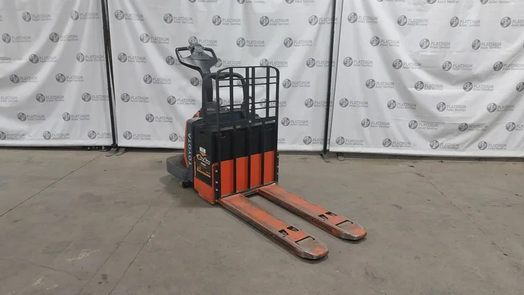 Used 2022 TOYOTA 8HBE30 Pallet Jacks Ontario CA | Platinum Group 11 #163541