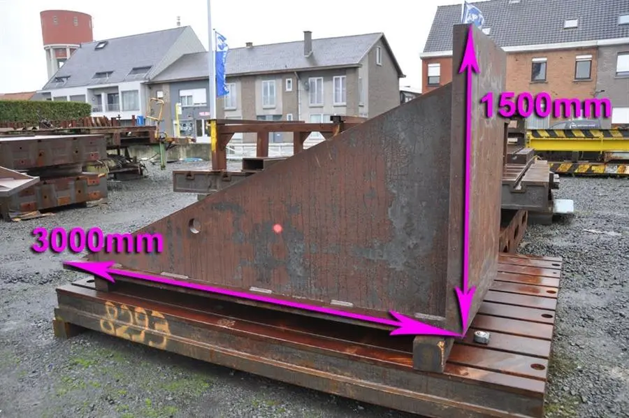 Clamping bracket 3000 x 1500 x 1200 mm