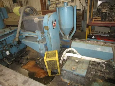 CINCINNATI MILACRON 3.5" extruder Extruders, Low Boy 2.6" - 3.5""" | Mark One Machinery (2)