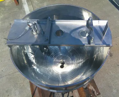 SPC7585  Kettle 200 gallon Groen hemispherical bottom kettle, 90 psi psi jacket rating, Stainless Steel