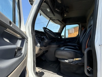 Used 2017 FREIGHTLINER CASCADIA Conventional trucks Texas US | MCO Truck & Equipment #1513792