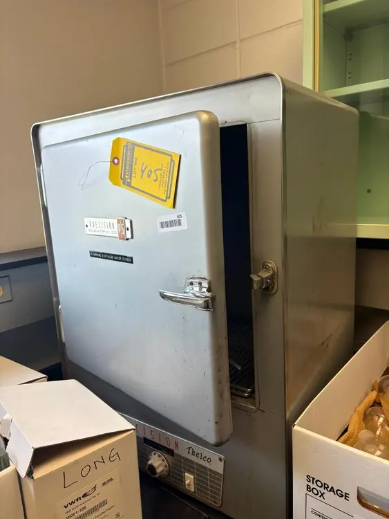 Used _UNKNOWN_ _UNKNOWN_ Lab Ovens Ohio US | Myron Bowling Auctioneers Inc #1504605