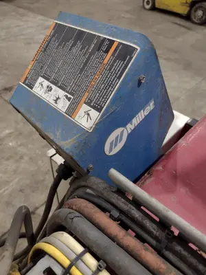 USED RED-D-ARC ISW84