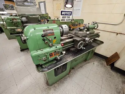 USED COLCHESTER MASTER 6-1/2"