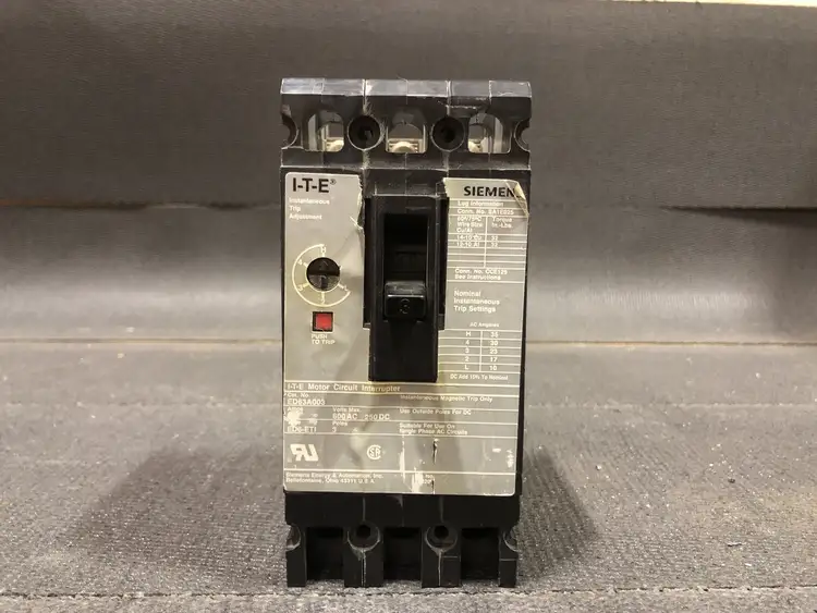 Used SIEMENS ED63A003 Switchgears British Columbia CA | Lenmark #244301