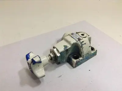 USED SPERRY VICKERS CGR02FK30