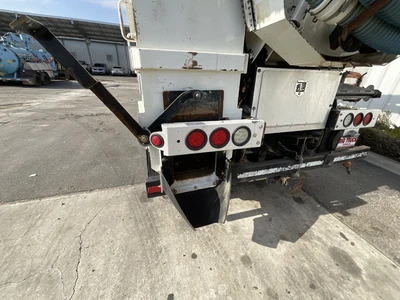 Used 2017 INTERNATIONAL 4300 Hydro Excavators California US | Big Truck & Equipment #1412271