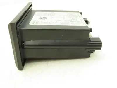Omega DP-F75 Rate Meter Batch Control Totalizer 6 Digit Panel Meter 110V *READ*