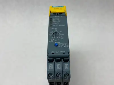 USED SIEMENS SIRIUS FAIL-SAFE REVERSING STARTER