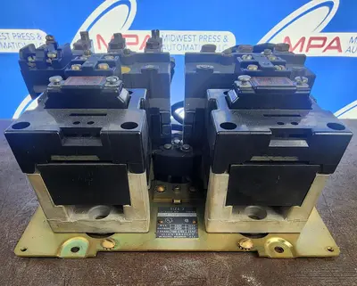 Used ALLEN-BRADLEY 705-CAD Starters Michigan US | Midwest Press and Automation #1232317