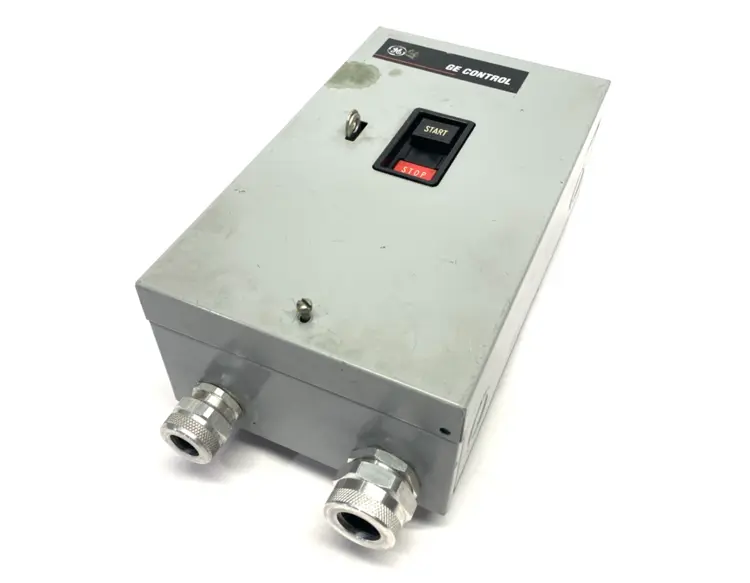 Used GE, GENERAL ELECTRIC CR1062R2B Electrical Boxes | Maverick Industrial Sales #1119576