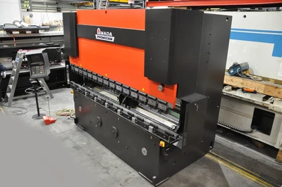 USED AMADA HFBO 125 TON X 3100 MM CNC