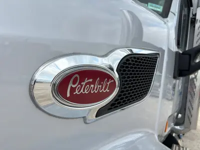 Used 2022 PETERBILT 579 SLEEPER Conventional trucks Wisconsin US | Proxy Equipment #1426089