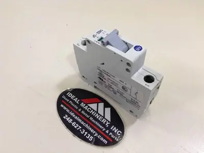 USED ALLEN BRADLEY 1492-SP1C030 SER C