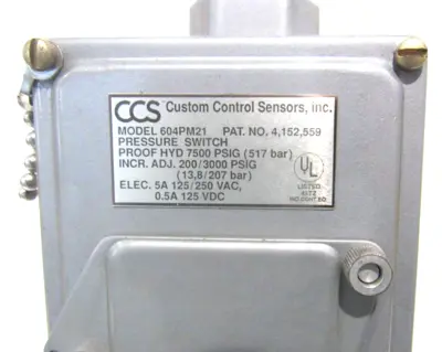 NEW CUSTOM CONTROL SENSORS 604PM21 PRESSURE SWITCH