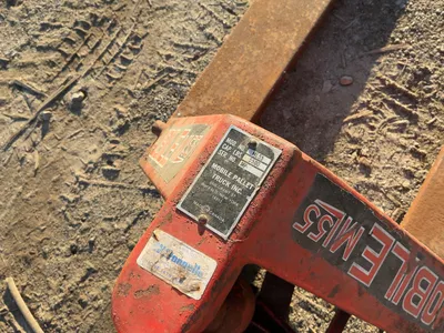 Used _UNKNOWN_ _UNKNOWN_ Pallet Jacks Michigan US | Miedema Asset Management Group #1437394