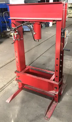 USED FOX FOX 100 PRESS