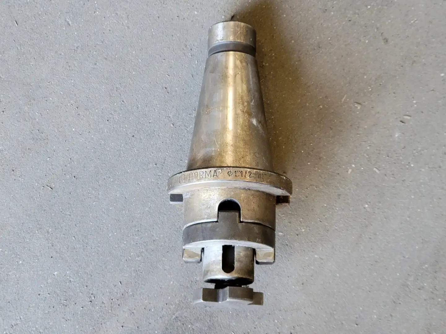 Tool Holder 1-1/2" W1"