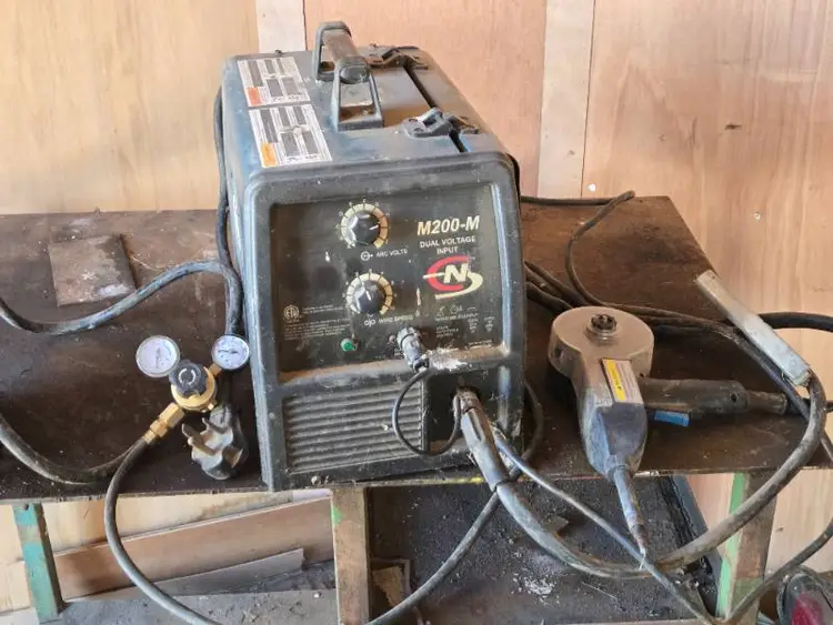 Used _UNKNOWN_ _UNKNOWN_ Miscellaneous Equipment (Metalworking) Minnesota US | K-BID 9 #180991