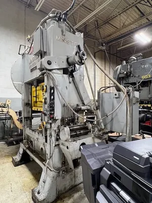 1966 MINSTER P2-100-48-31 Straight Side Double Crank Press | Universal Press & Machinery (UPM) (7)