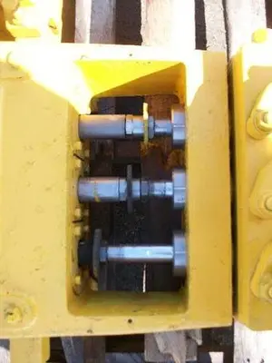 USED HUGHES-JETIN 2000 HIGH PRESSURE WATER BLASTING TRIPLEX PUMP