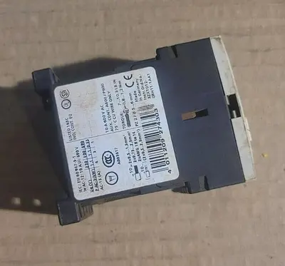USED SIEMENS 3RH1122-1BB40