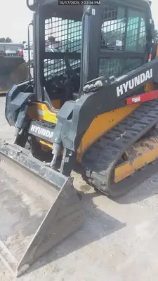 Used 2024 HYUNDAI HT100V Compact Track Loaders Florida US | National Equipment Dealers #1422542