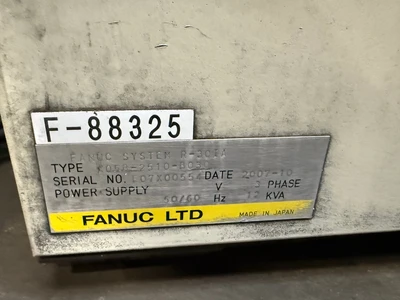 USED FANUC R-2000IB