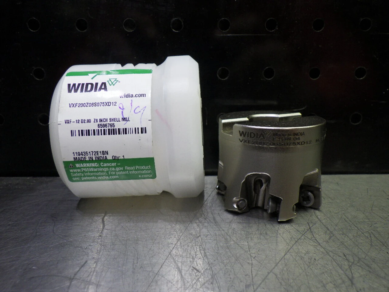 Widia 2" Coolant Thru Indexable Facemill 3/4" Shank VXF200Z06S075XD12 (LOC1617)