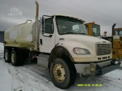 Used 2019 FREIGHTLINER BUSINESS CLASS M2 106 Reefer Trucks New York US | Beck Equipment #1509306