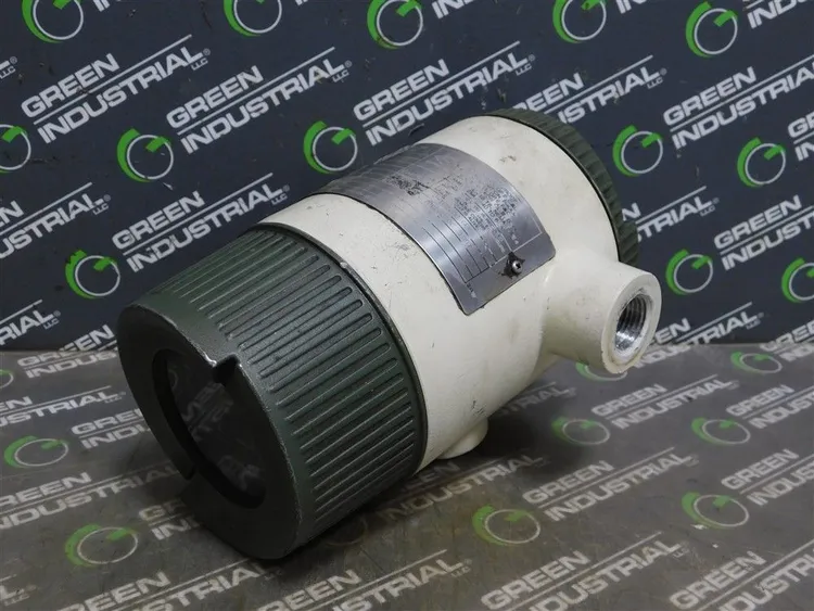 Used JOHNSON CONTROLS YFA11 Flowmeters Wisconsin US | Green Industrial #683585