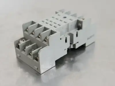 NEW SQUARE D 8501NR45