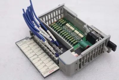 ALLEN-BRADLEY 1769-IQ16 SERIES A  INPUT MODULE STOCK #B-1338