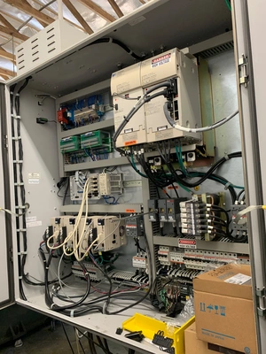 2011 MILLTRONICS VM22 Vertical Machining Centers | PM Machines (19)