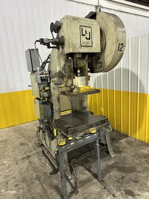 USED L&J W60