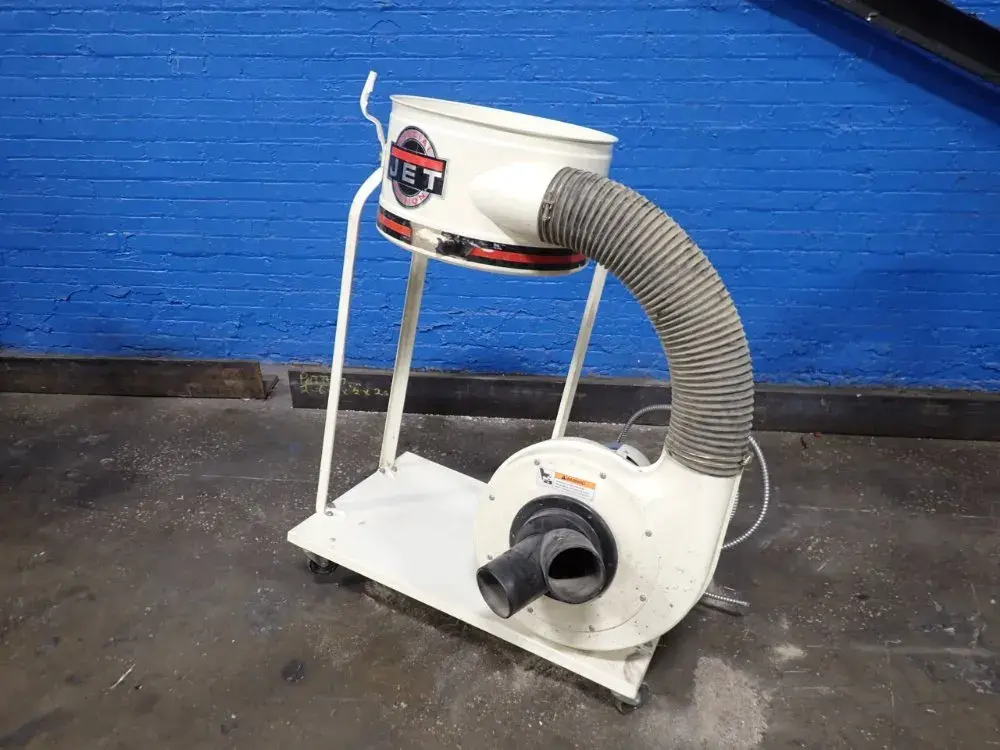 USED JET DC1100