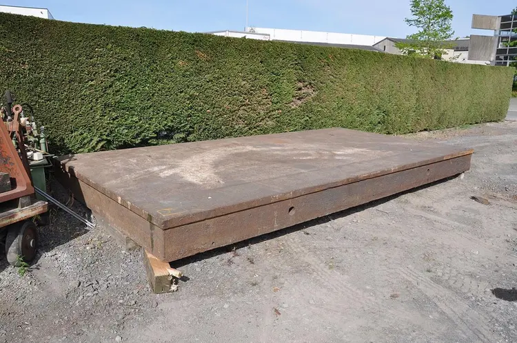 Used TABLE 6000 X 3000 X 400 MM Tables, Floor & Layout Plates BE | Apt International N.V #366485