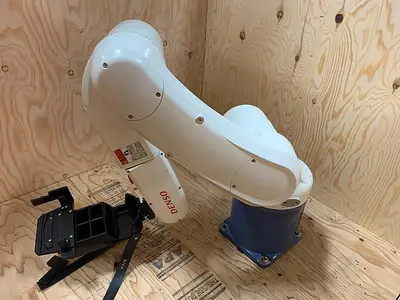 Used 2016 DENSO VS-6577M 6 AXIS CNC ROBOT 7 KG X 854MM REACH RC8 CONTROLLER MINT Robots | Harbor Machinery Inc. #1283296