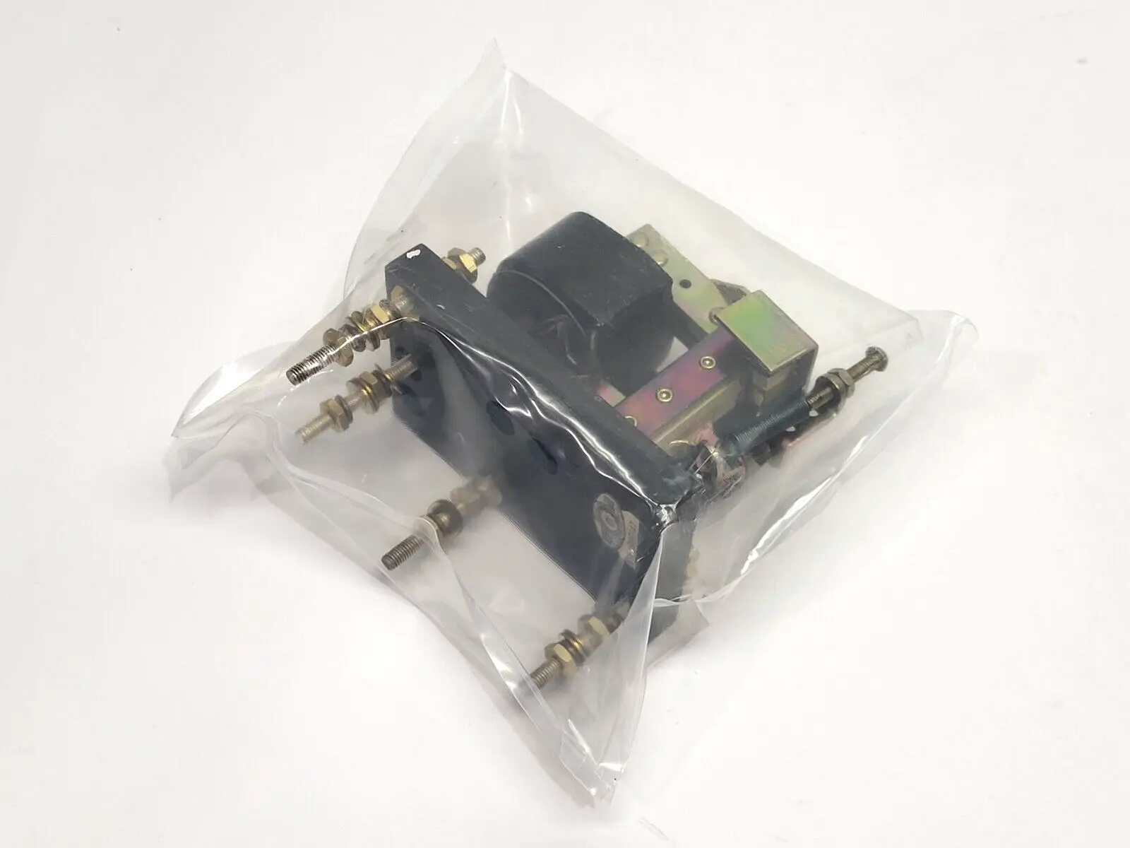 New | in-Stock Westinghouse 10-417-3 Relays & Switches Michigan US | Maverick Industrial Sales #1462752