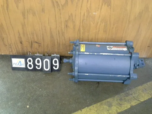 Pneumatic Actuator for Dezurik knife gate valve size 8"
