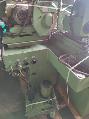 TOS Universal Cylindrical Grinder