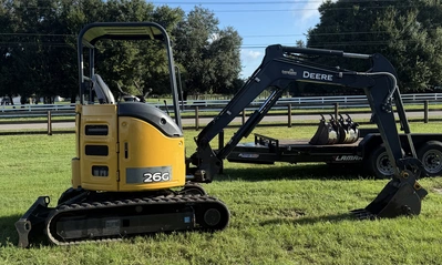 2021 JOHN DEERE 26G Excavators | Iron Listing (1)