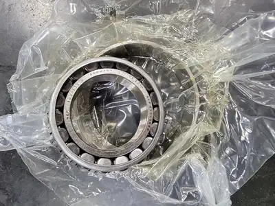 NEW SKF 30212J2/Q