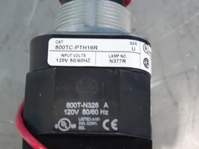 Used ALLEN BRADLEY 800TCPTH16R Light Source Equipment Ohio US | HGR 24 #1085093