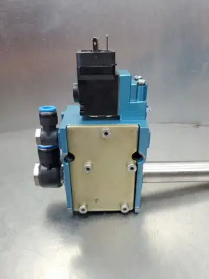 MAC 56C36611JJ Solenoid Valve w/130B611JJ Solenoid Valve, 24VDC. 6D9