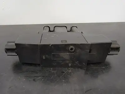 USED PARKER FILTRATION D1VW1CNYCF4