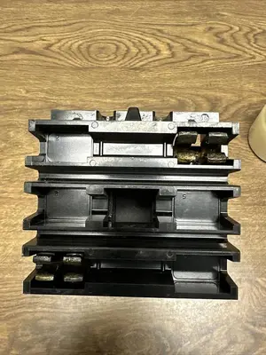 New | in-Stock SQUARE D KA26200AC Miscellaneous Equipment (Electrical & Power) Ohio US | Surplus Asset Holdings #1208907