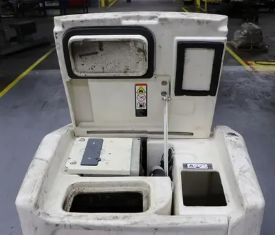 USED TENNANT 7200
